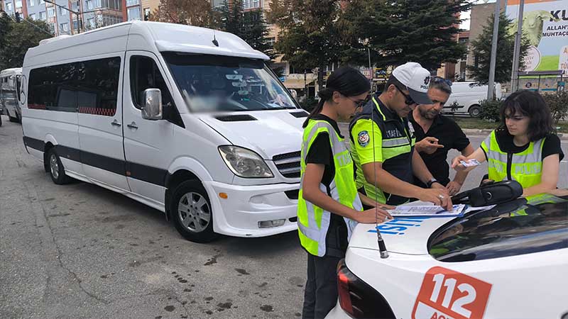 Kütahya’da okul servisi denetimleri sürüyor