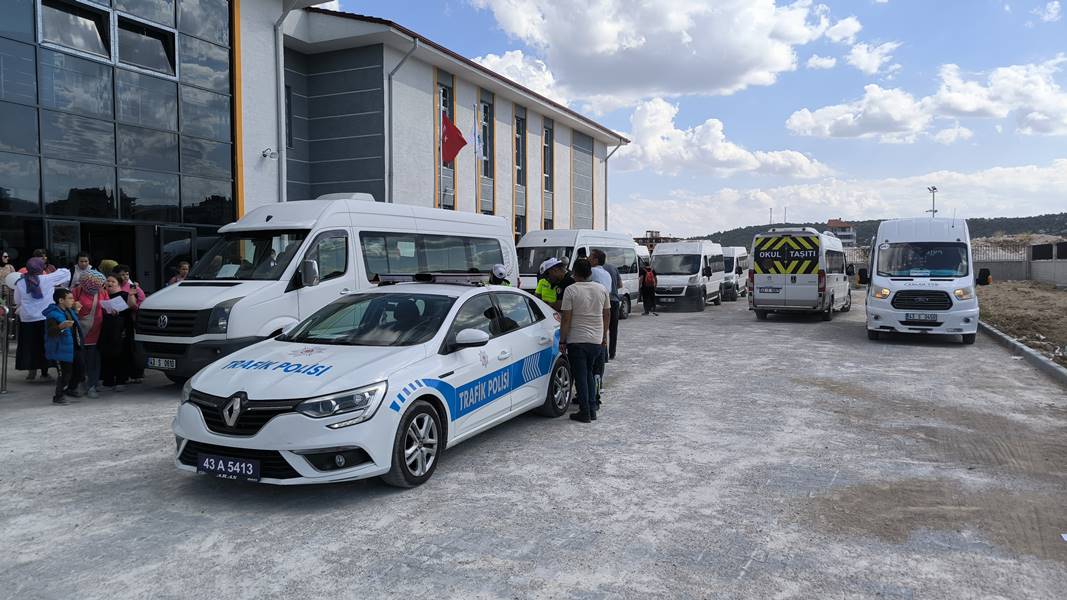 Kütahya’da okul servisleri denetlendi