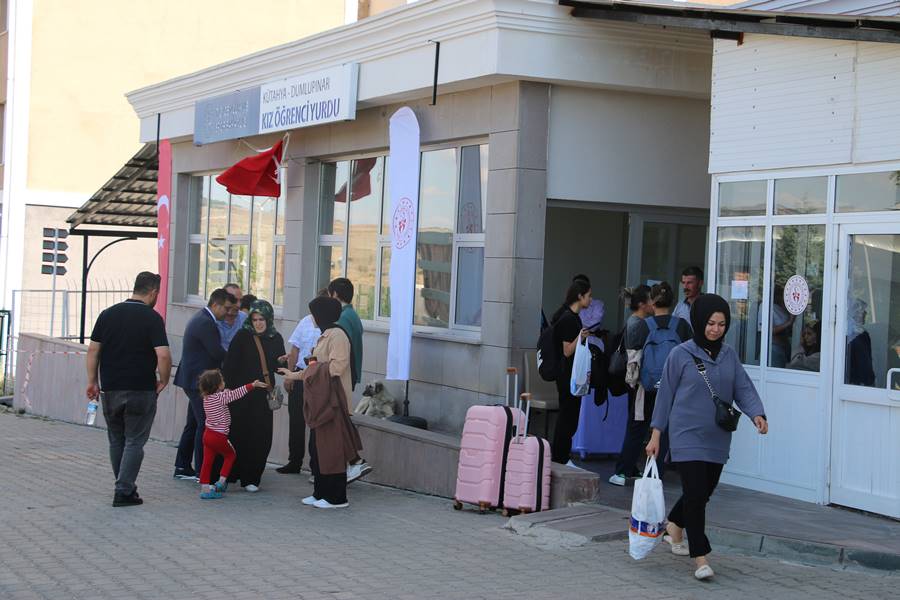 Kütahya’da üniversite devlet yurtlarında hareketlilik başladı