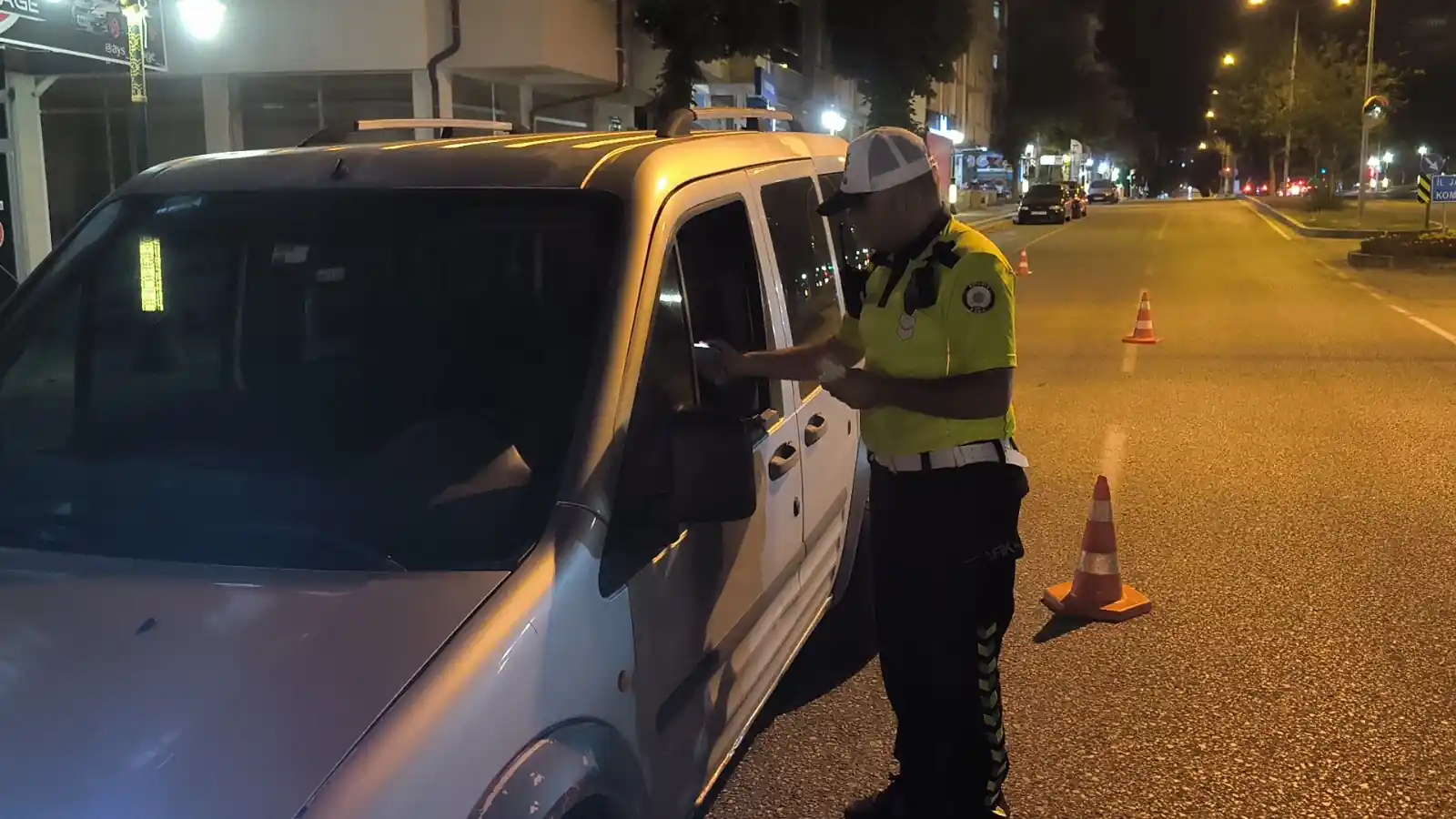 Kütahya’da özel halk otobüsü şoförü alkollü çıktı