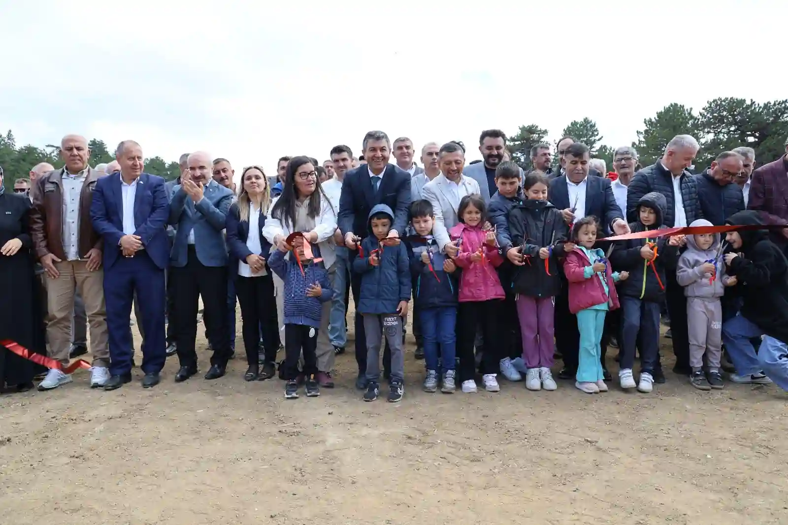 Türkiyenin en uzun renkli kaydırağı Kütahyada 