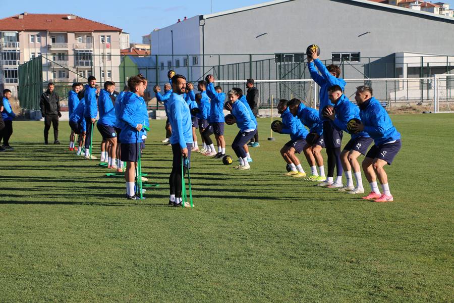 Belediye Kütahyaspor, Bursa deplasmanına hazırlanıyor