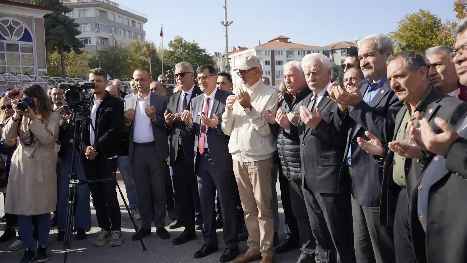 Kütahya’da Narin Parkı dualarla açıldı