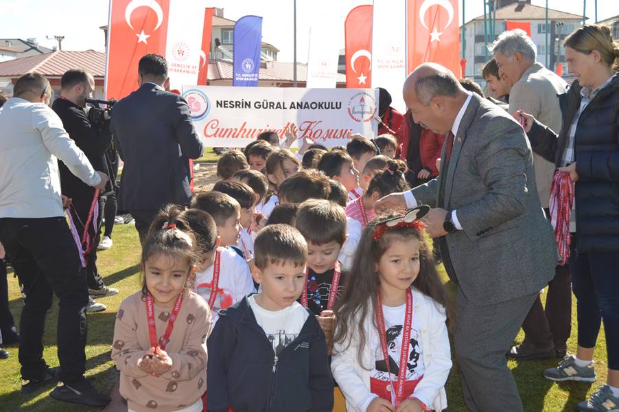 Kütahya’da minik öğrenciler sporla buluşuyor