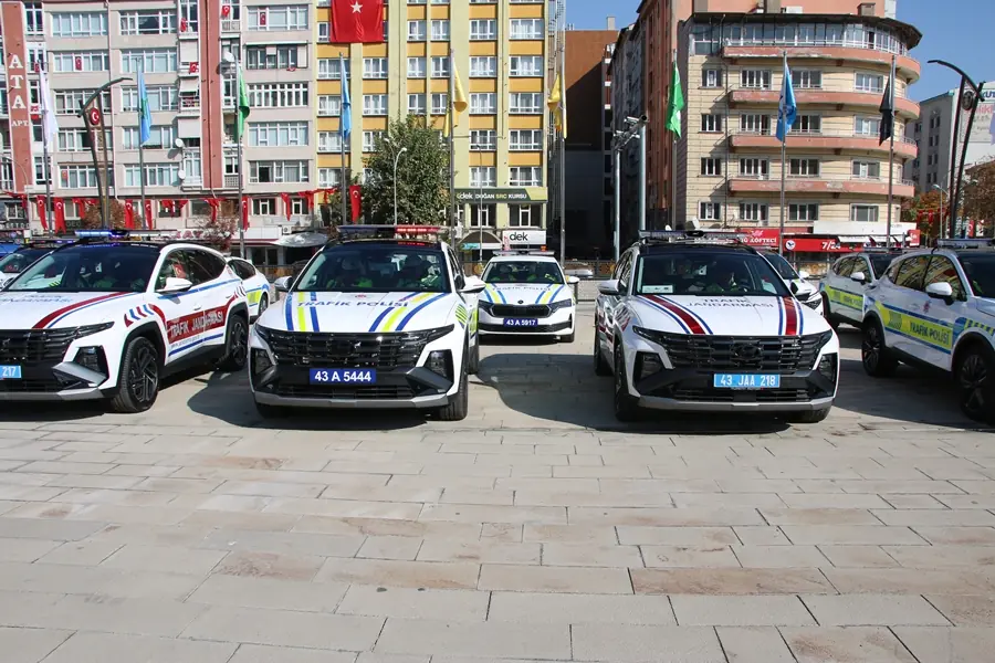 Kütahya'da polis ve jandarma araç filosu güçlendi