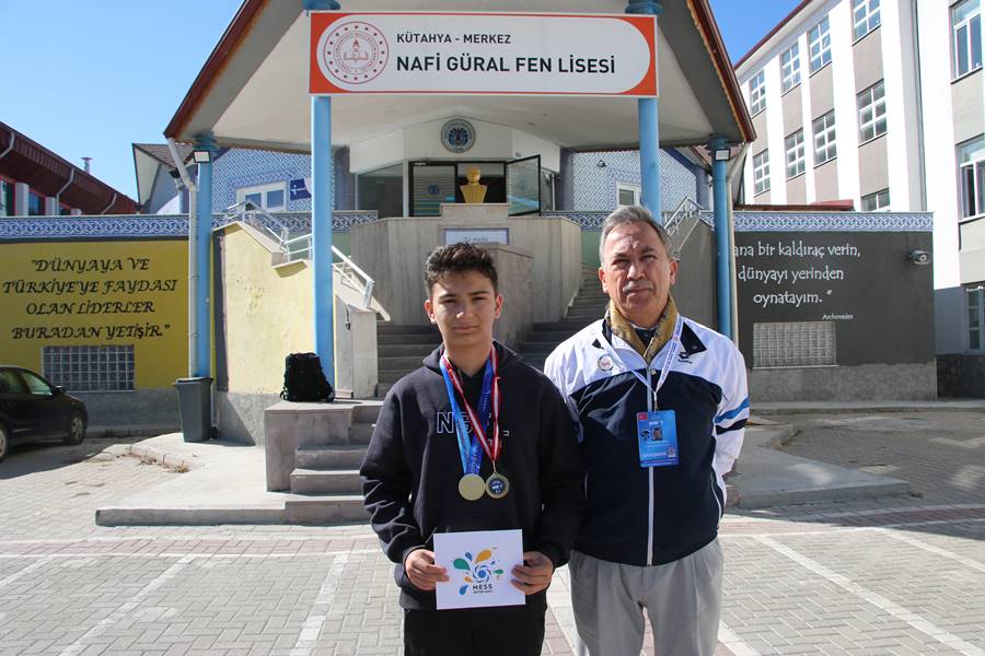 Kütahyalı öğrenci tasarladığı dronla dünya birincisi