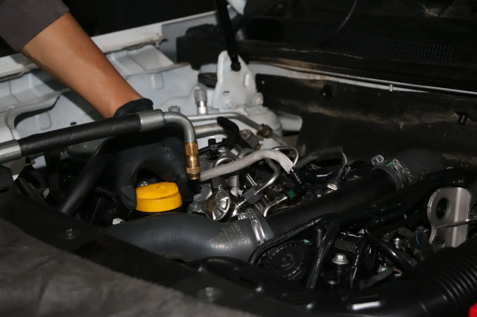 Kütahya’da araçlarda kışlık bakım hareketliliği