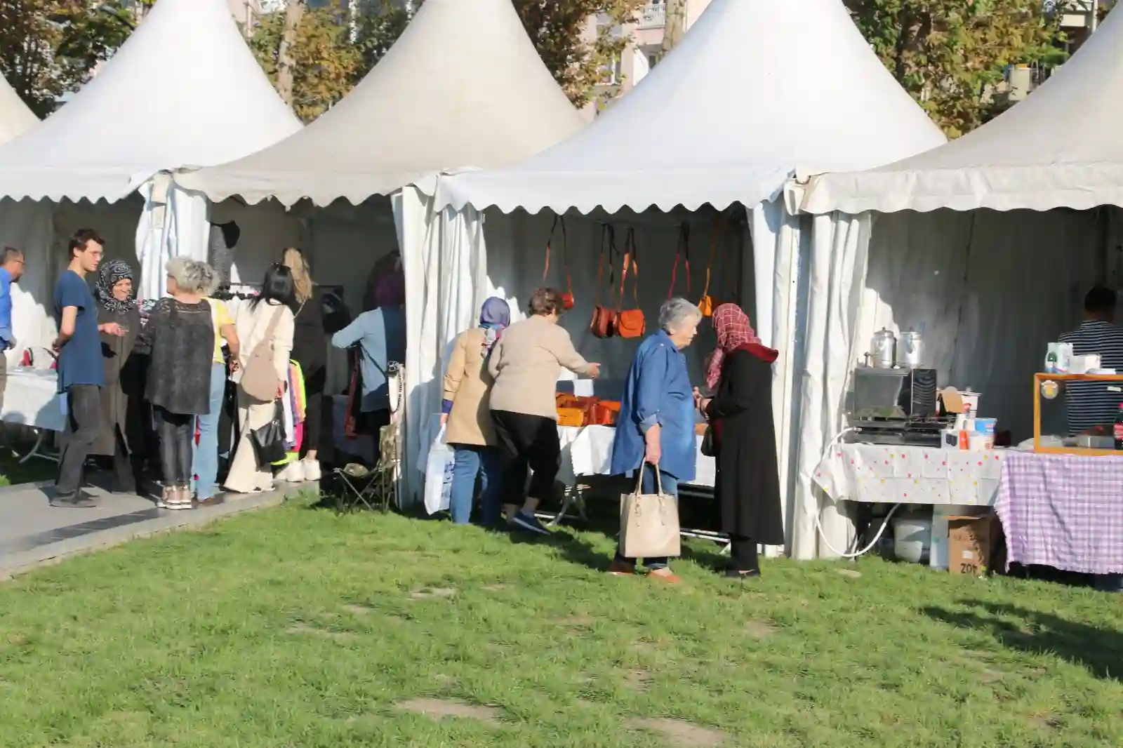 Kütahya’da yöresel ürün ve sanat eserleri sergileniyor 