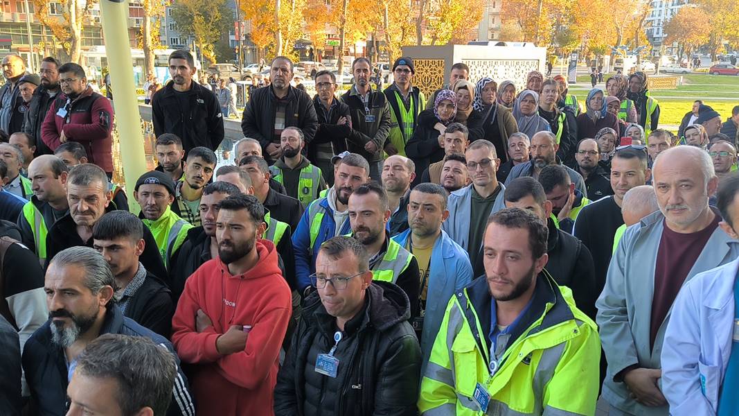 Kütahya'da Belediyesi'nde toplu iş sözleşmesi imzalandı