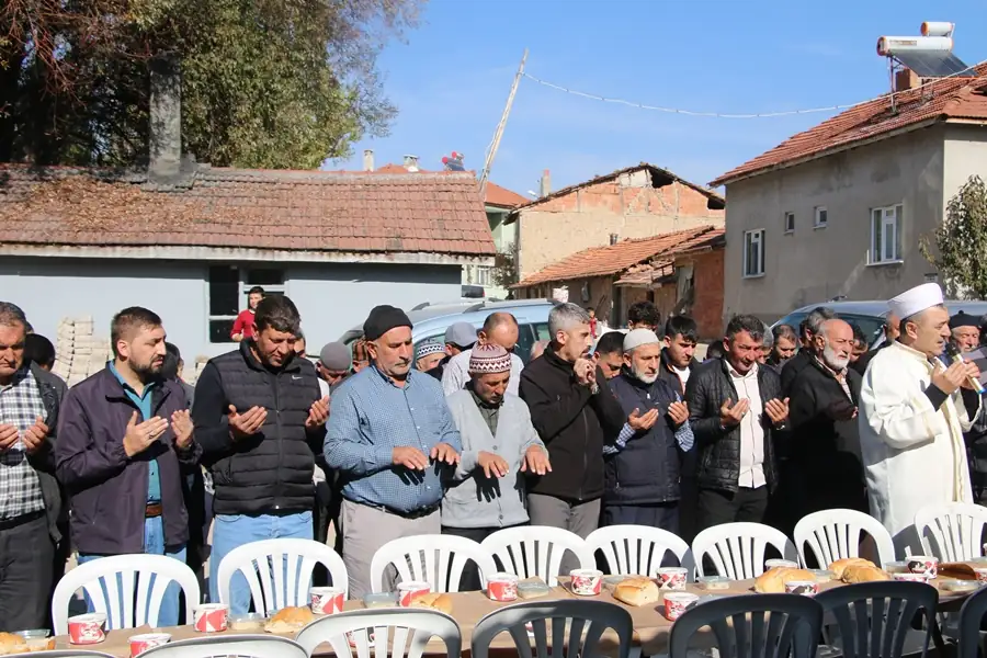 Kütahya’da vatandaşlar yağmur duasında buluştu