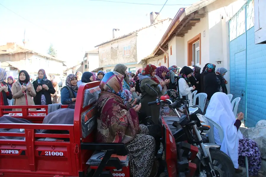 Kütahya’da vatandaşlar yağmur duasında buluştu